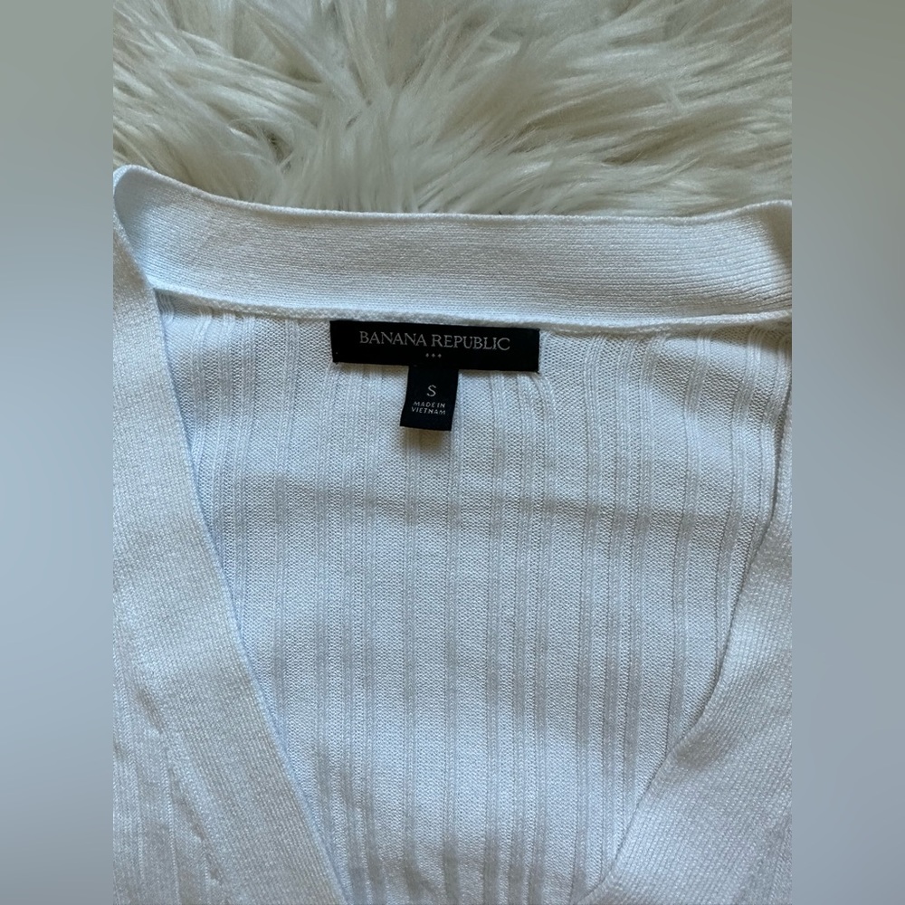 Banana Republic ribbed cardigan - Picture 5 of 6